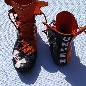 🏈Under armour clutchfit cleats